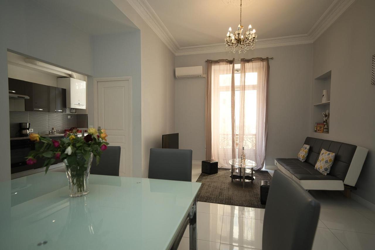 Designer Flat Nisa Exterior foto